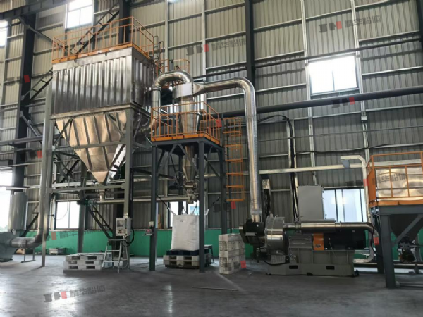 聚丙烯酰胺超微粉碎機(jī)--河北某公司